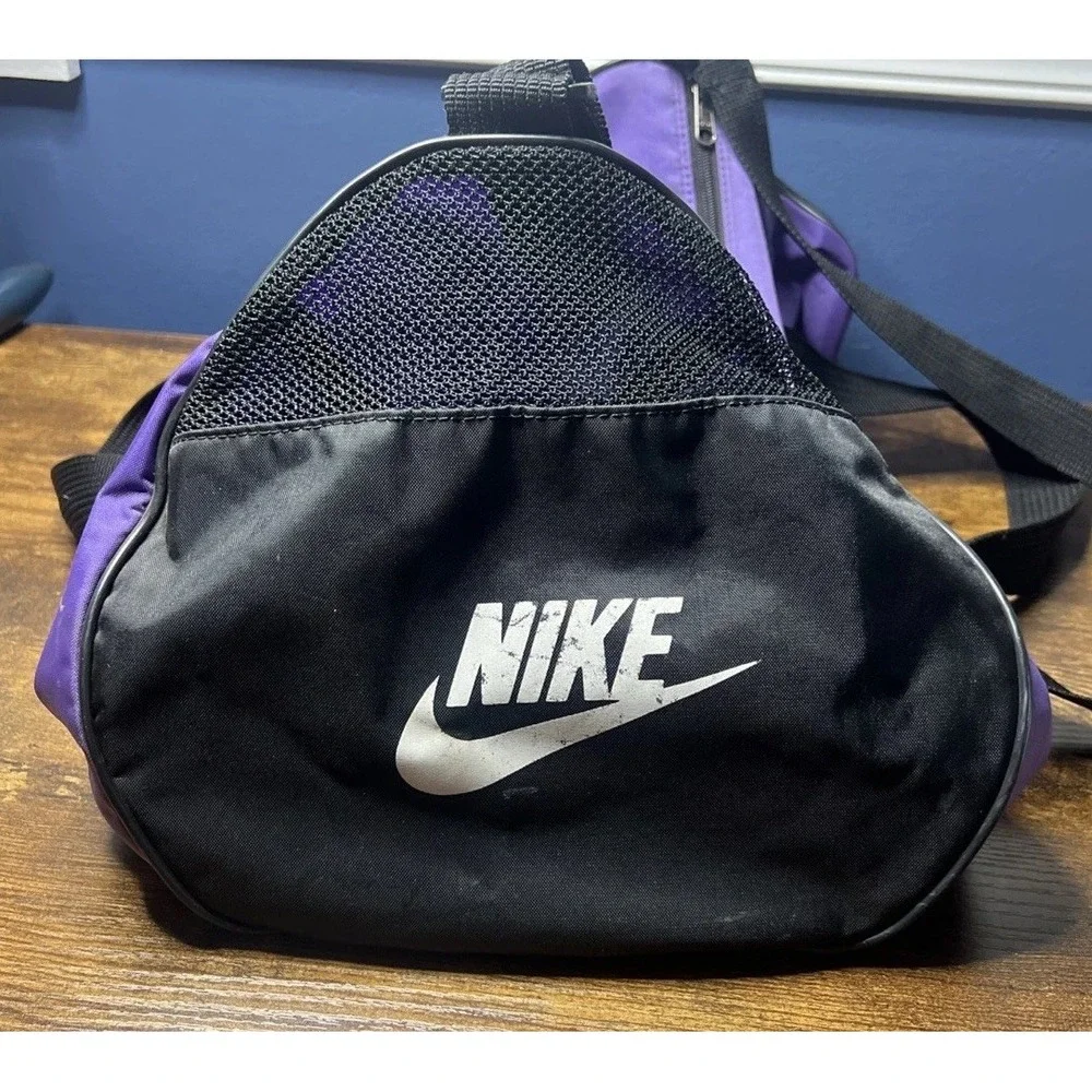 Nike used staining